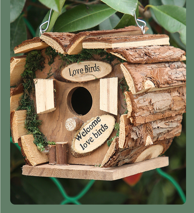 Wooden Hanging Birds Box