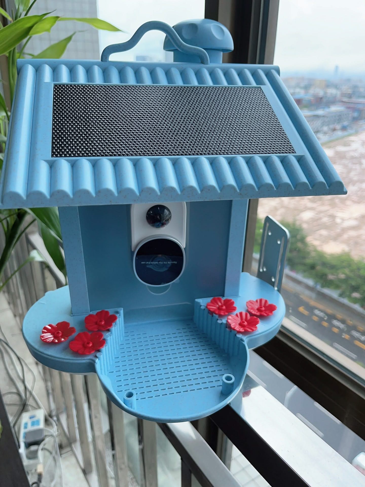 Intelligent 160 Degree Birds Feeder