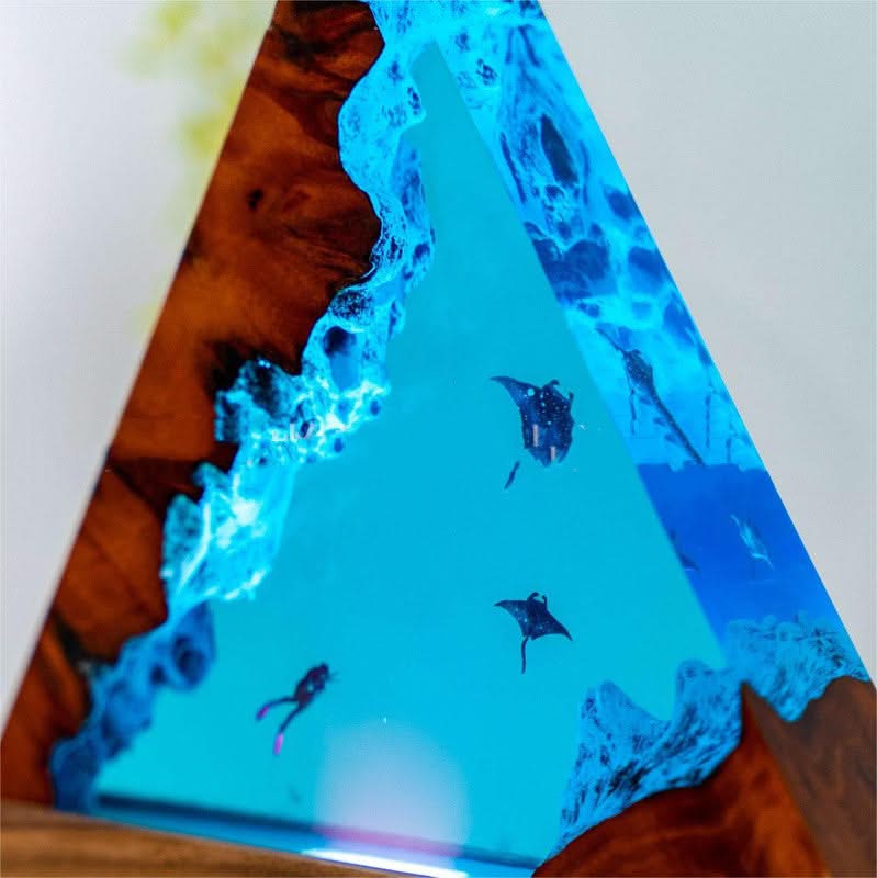 Fish Triangle Decorative Lamp